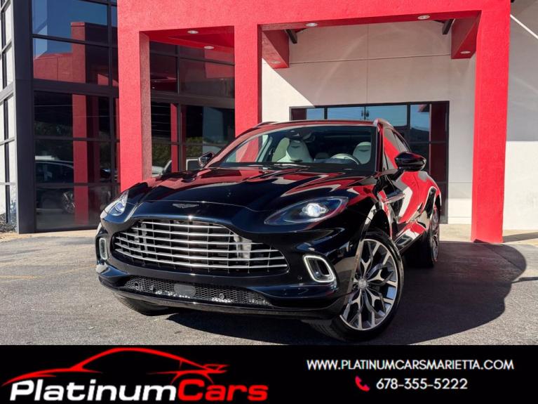 2022 Aston Martin DBX